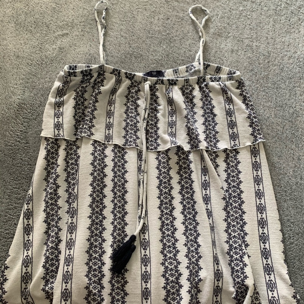 Gap dressy tank